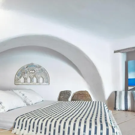Scorpios Ii By The Pearls Collection * Mykonos Town